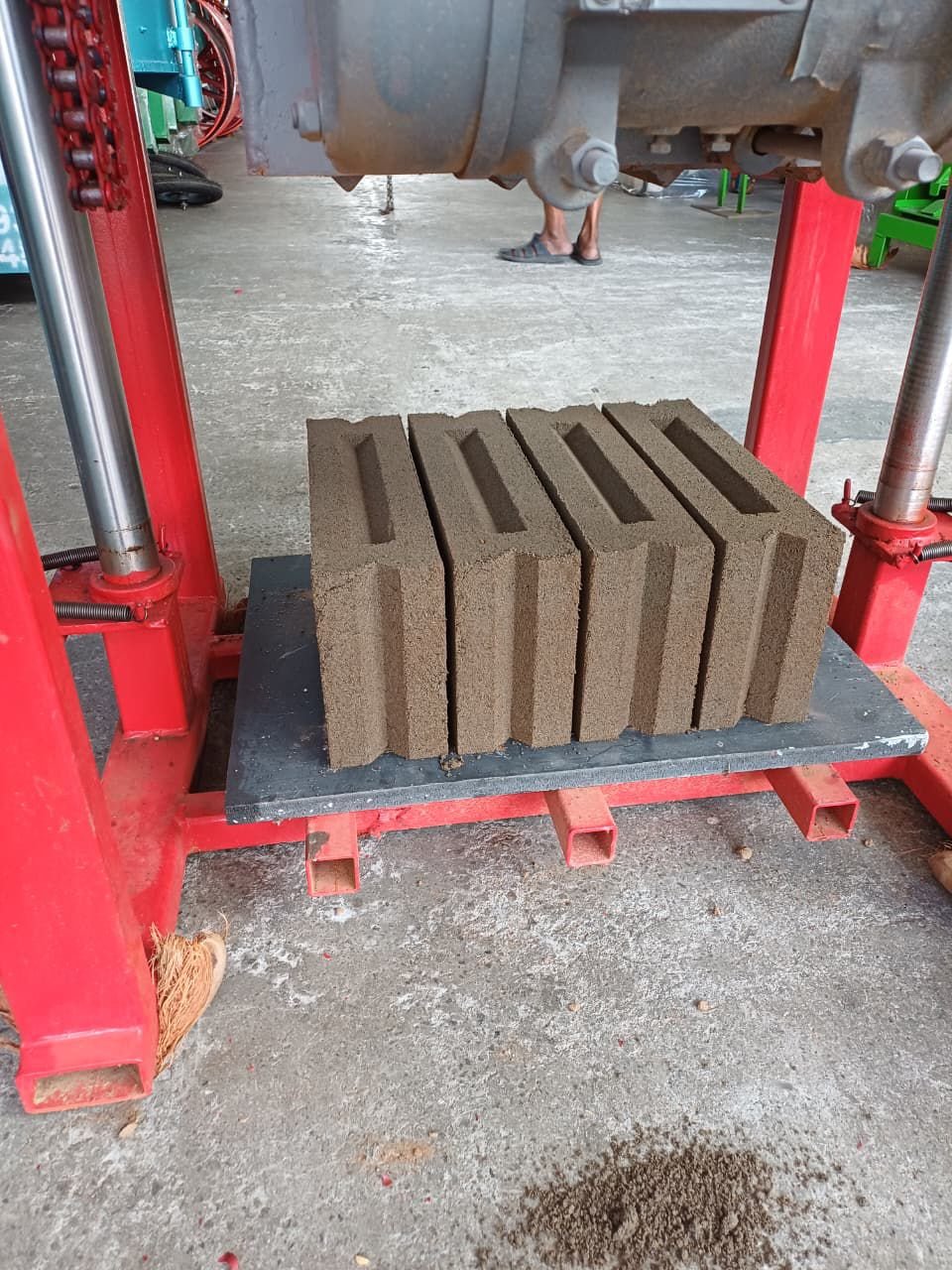 Cement Block Making Machine for sale Homagama