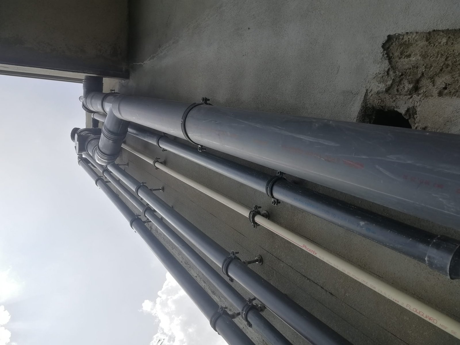 plumbing contractors in kadawatha,colombo