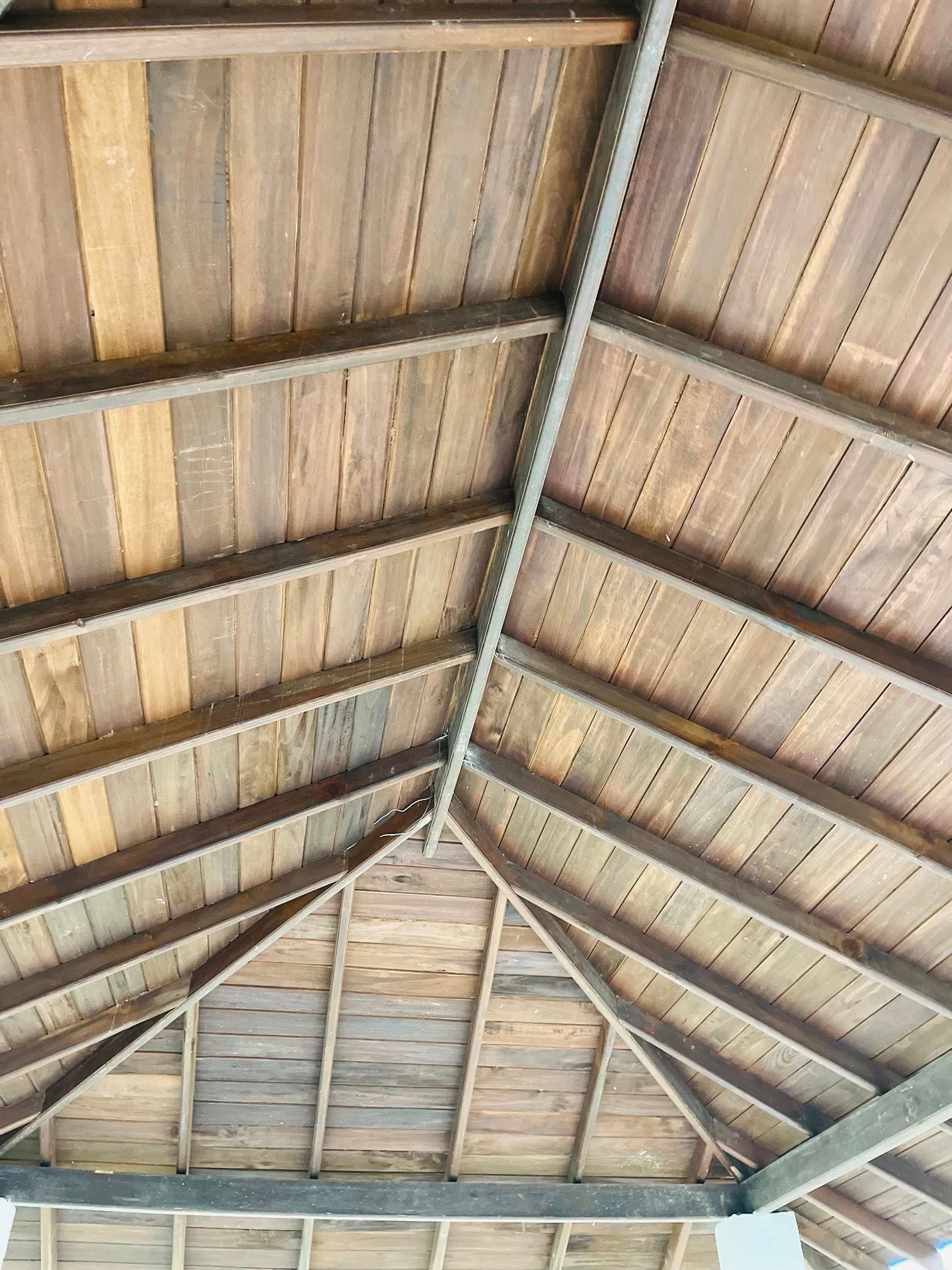 wooden roofing works in veyangoda