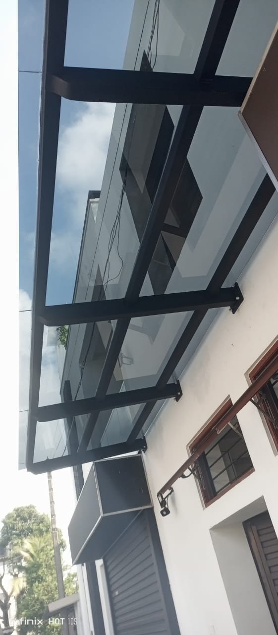 simple canopy roof design Western Province, Sri Lanka