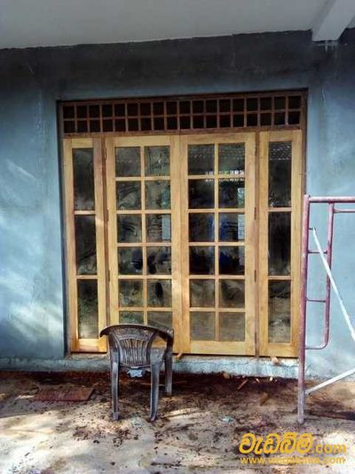 Decorative Wooden Doors and Windows