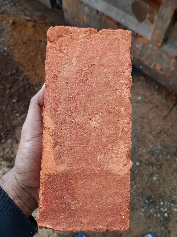 Other image 202508/clay-bricks-price-in-polonnaruwa-wedabima-67863f3e77.jpg