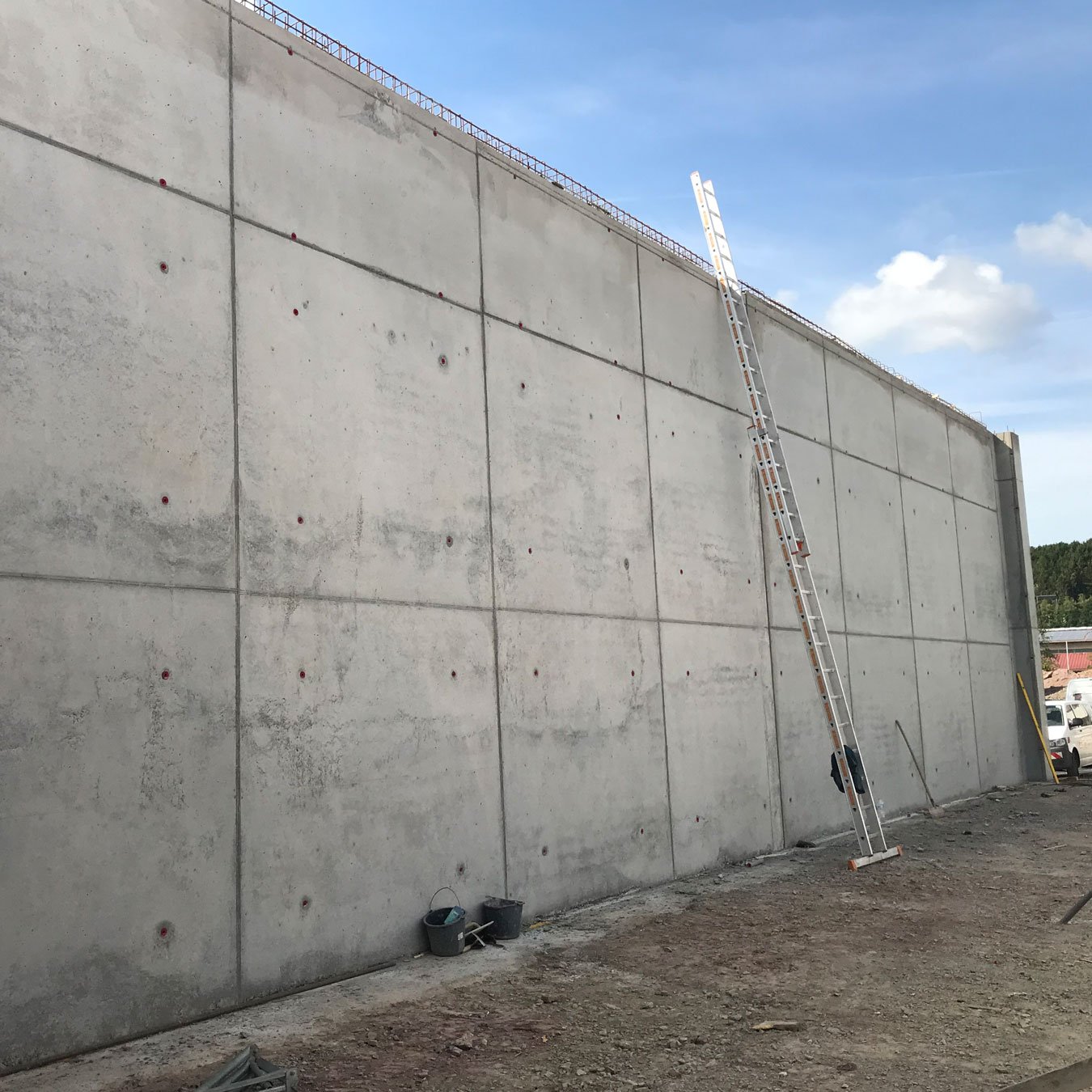 Other image 202508/concrete-wall-construction-contractors-hokandara-wedabima-14e115cc7a.jpg