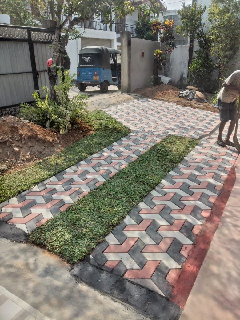Other image 202508/interlock-and-paving-services-in-sri-lanka-wedabima-50726740cc.jpeg