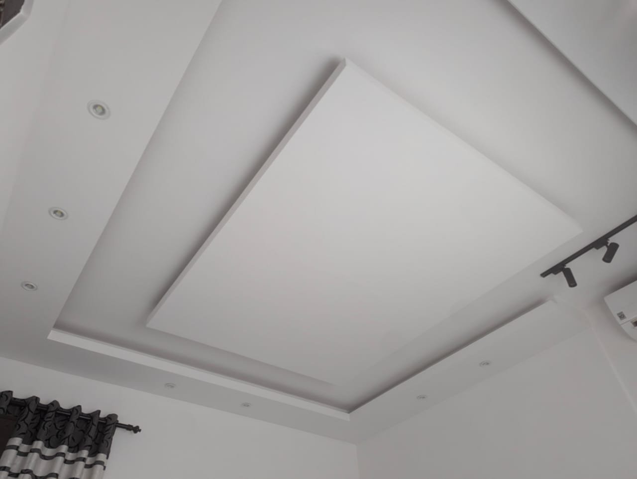 Other image 202509/ceiling-contractors-in-gampaha-sri-lanka-wedabima-4b52ab07f5.jpg