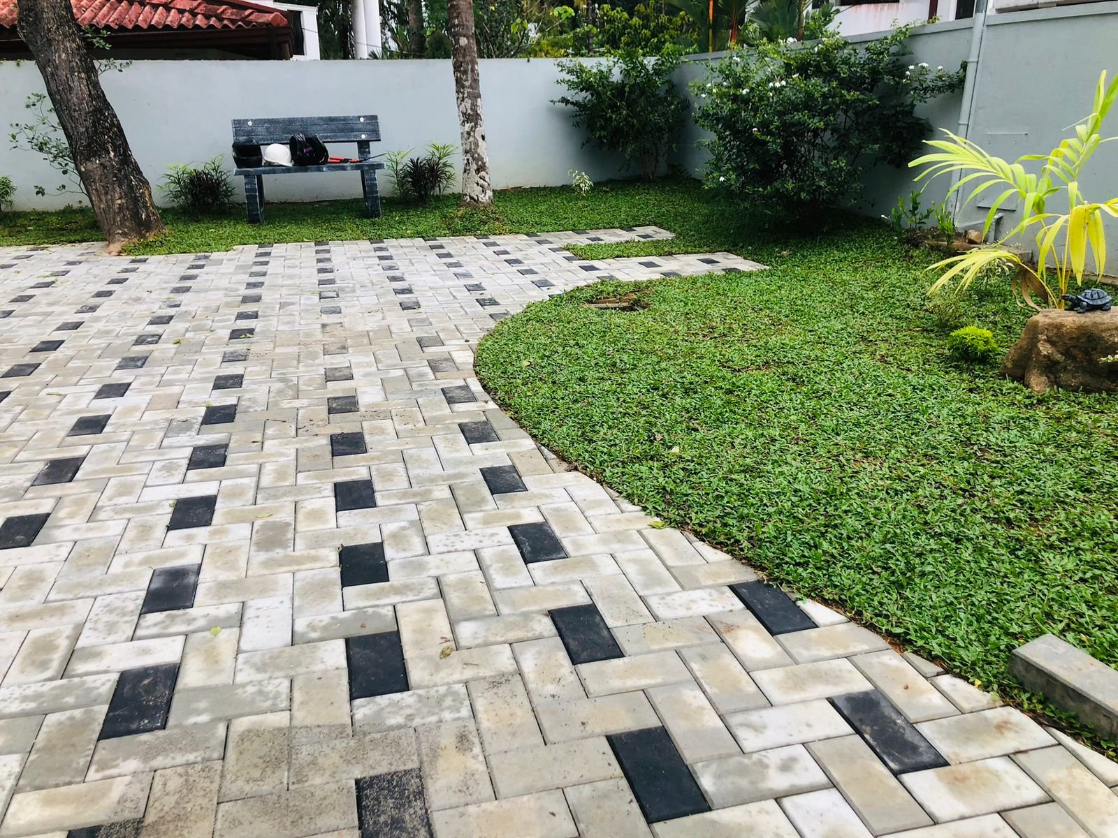 Other image 202509/decorative-landscaping-work-kottawa-sri-lanka-wedabima-a65029d4c4.jpeg