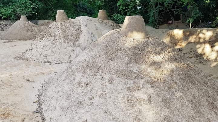 Other image 202509/sand-suppliers-in-matale-ukuwela-wedabima-62e65f4e09.jpeg