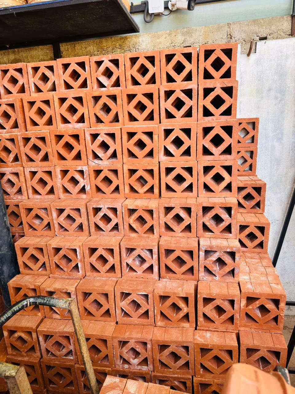 Other image 202509/teraaco-wall-blocks-price-in-puttalam-wedabima-5c516c22d6.jpeg