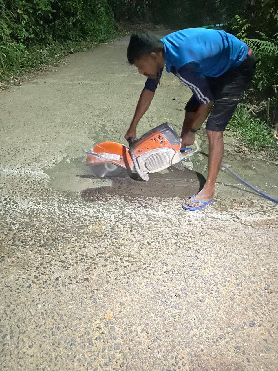 Other image 202510/concrete-core-cutting-in-polgahawela-wedabima-da925887cb.jpg