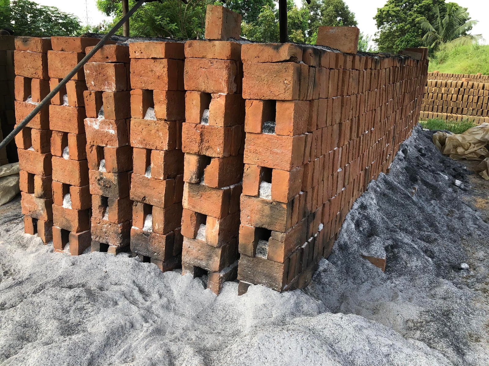 Other image 202510/engineering-bricks-small-sri-lanka-wedabima-dc69337ef0.jpg