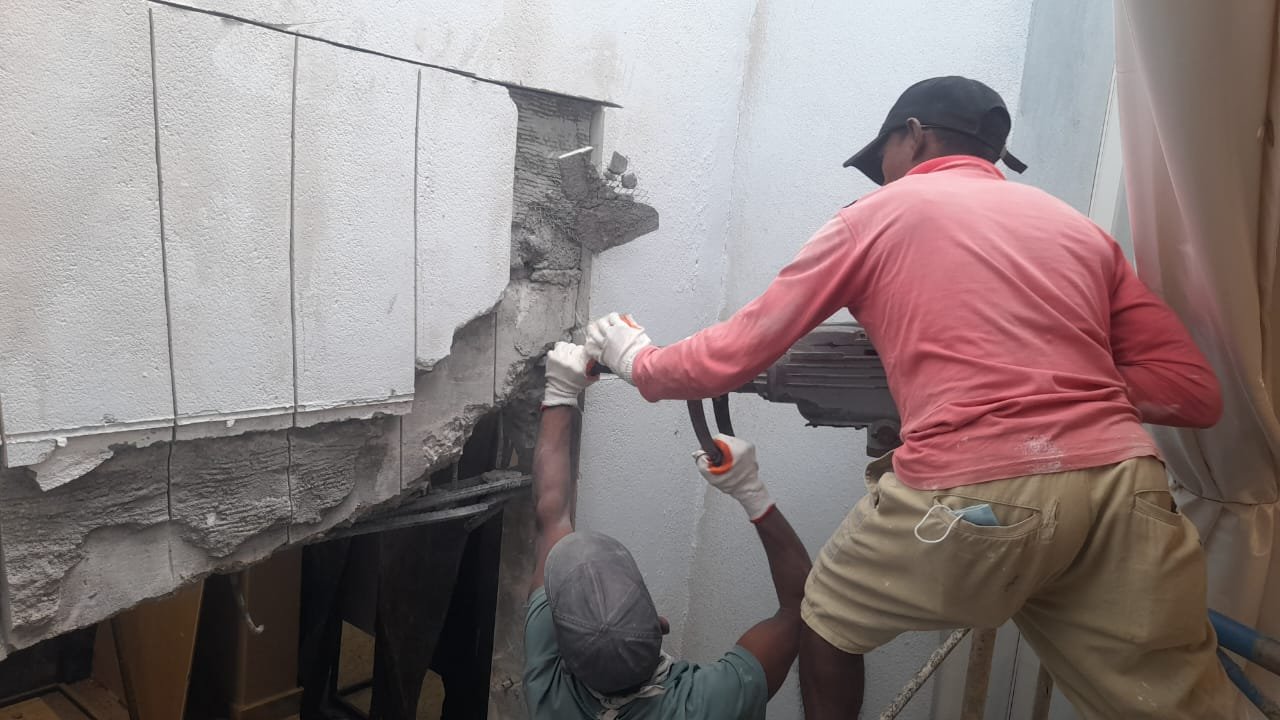 Other image 202511/concrete-demolishing-removing-colombo-wedabima-155b86b62c.jpeg