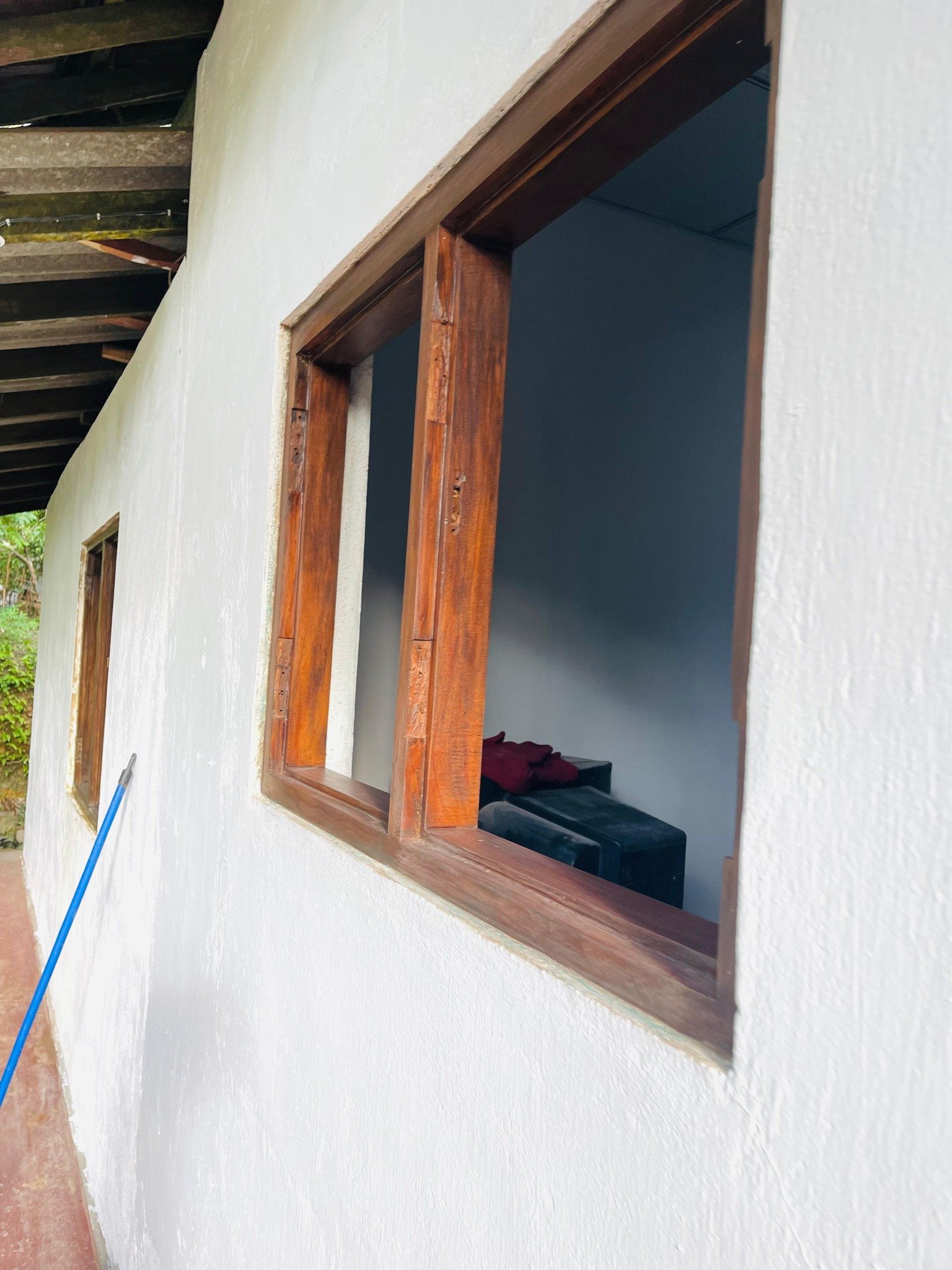 Other image 202511/waterbase-paint-prices-in-galle-wedabima-3509a8bade.jpg