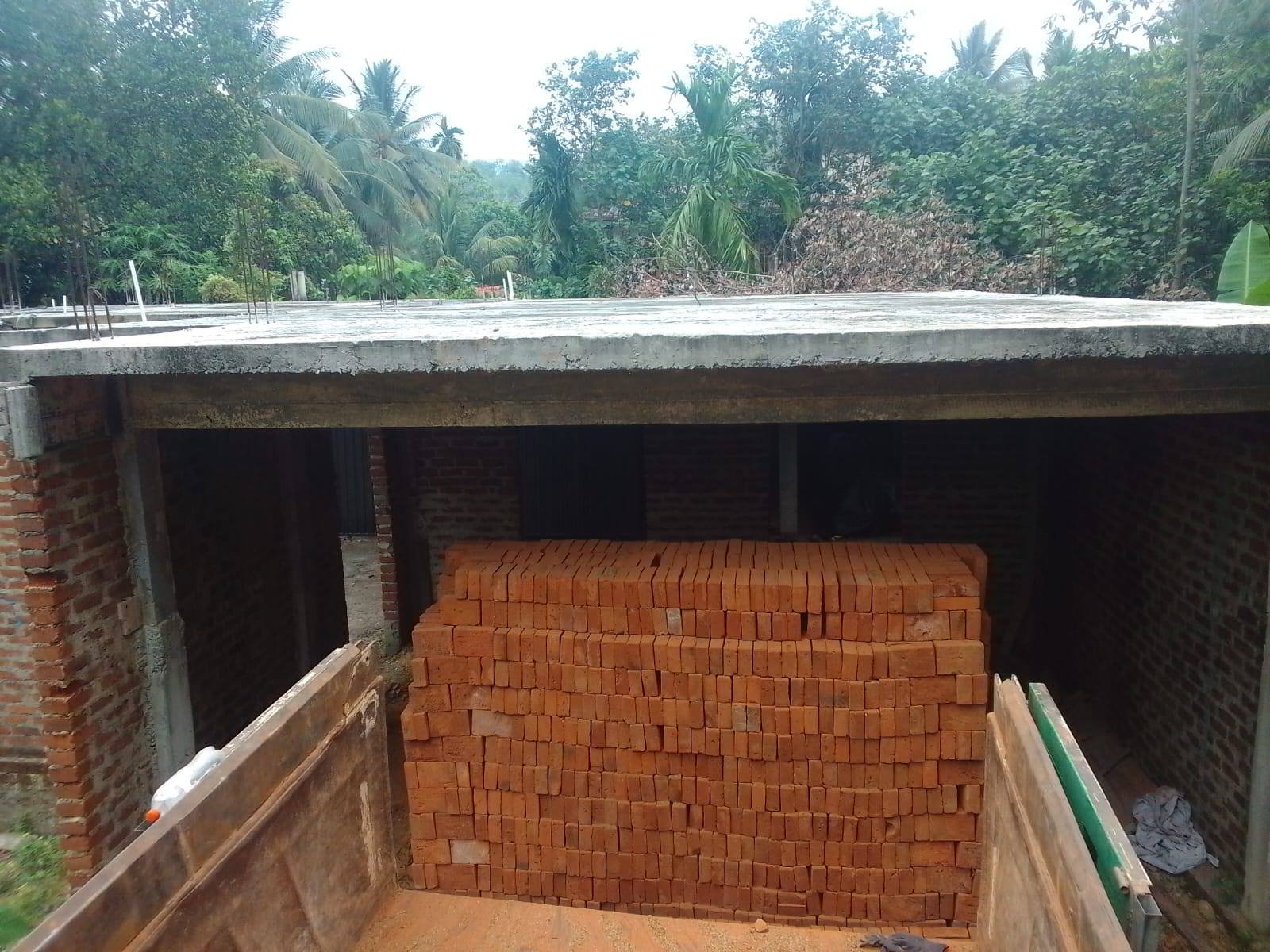 Other image 202602/chathura-brick-supplier-wedabima-e044271191.jpg